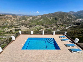 VILLA VALLET